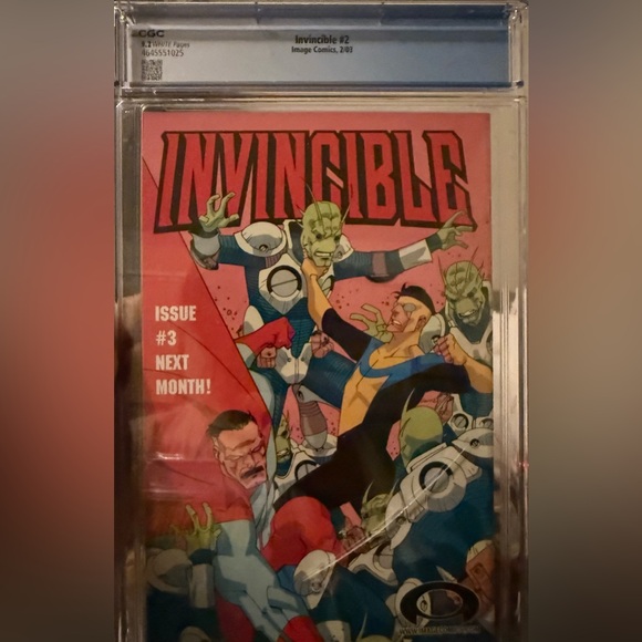 Invincible Comic Issue #2 1st printing cgc 9.2 first appearance of Atom & Eve - Picture 2 of 2